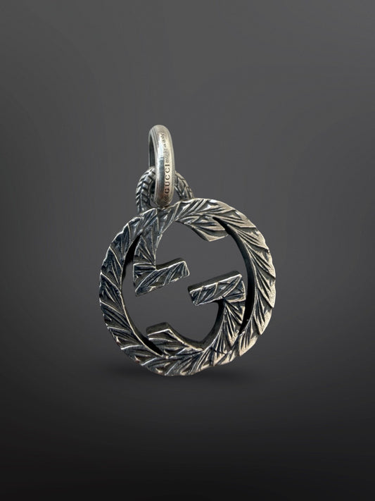 Gucci Interlocking G Pendant – Silver