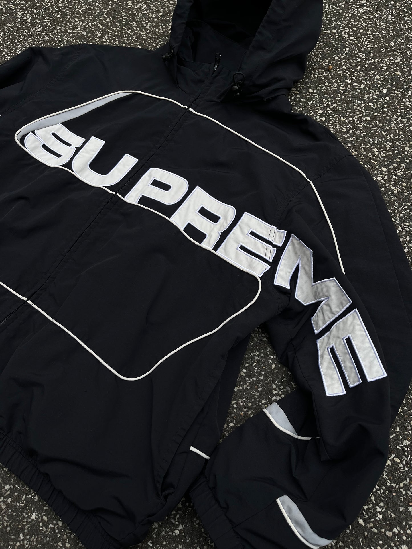 Supreme S Paneled Track Jacket Sort, Str. L