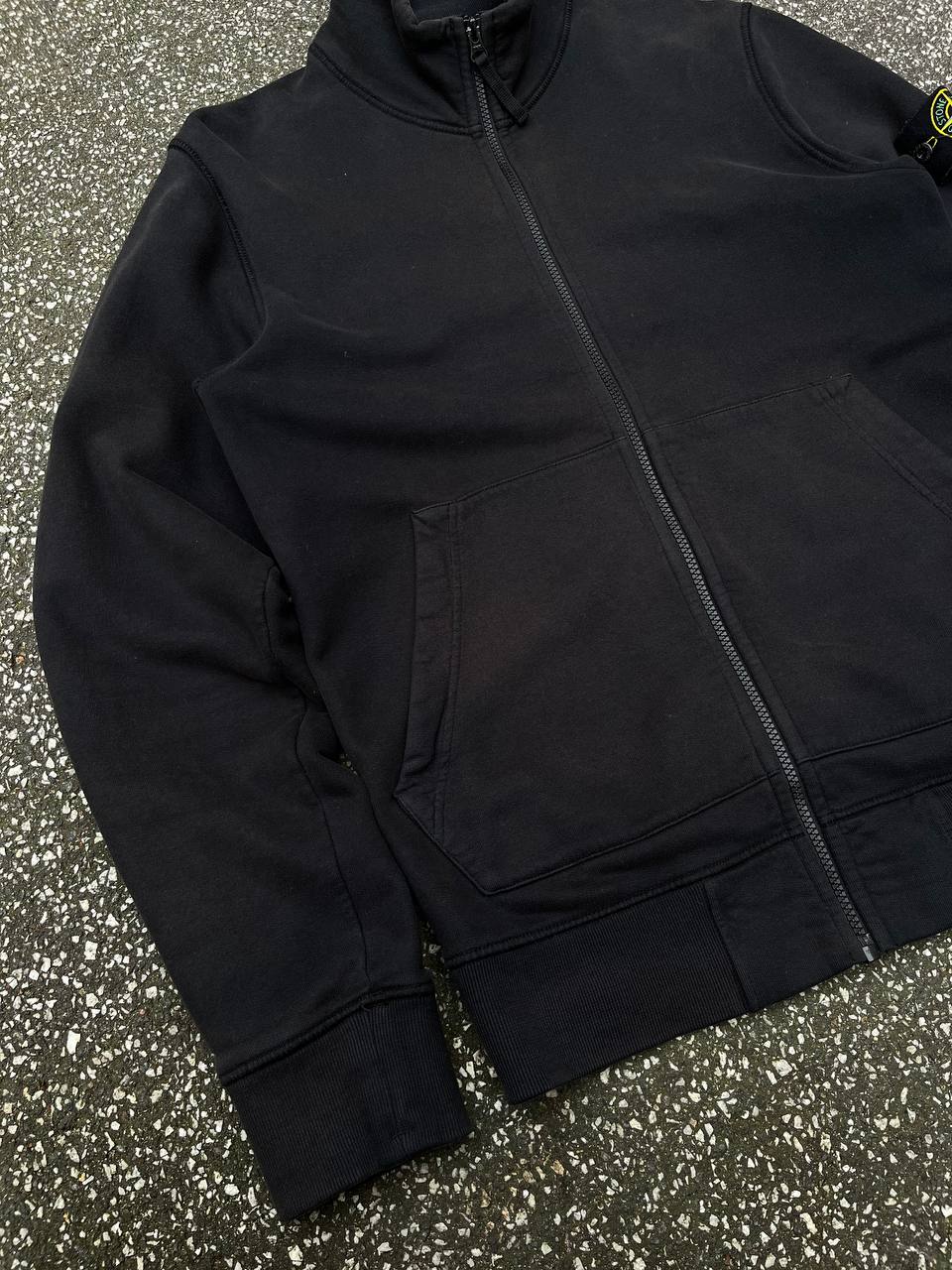 “Brugt Zip Sweatshirt Stone Island Cardigan i Sort M medium 751566120 i god stand”