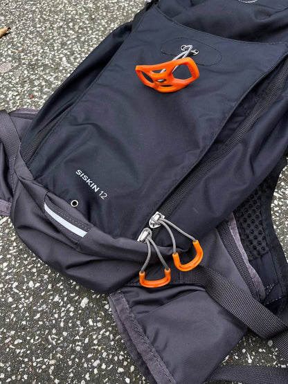 Brugt used Osprey rygsæk i sort 12L
