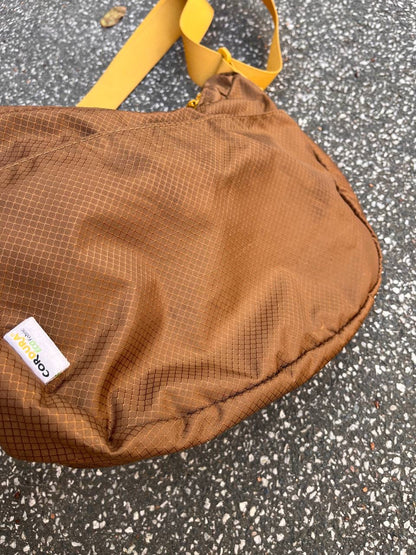 Supreme Messenger Box Logo SS22 Brun Brown Bag Shoulder Bag Sling Bag Skuldertaske