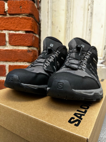 Brugte Hiking sko / vandre sneakers fra Salomon i sort med Gore-tex 44