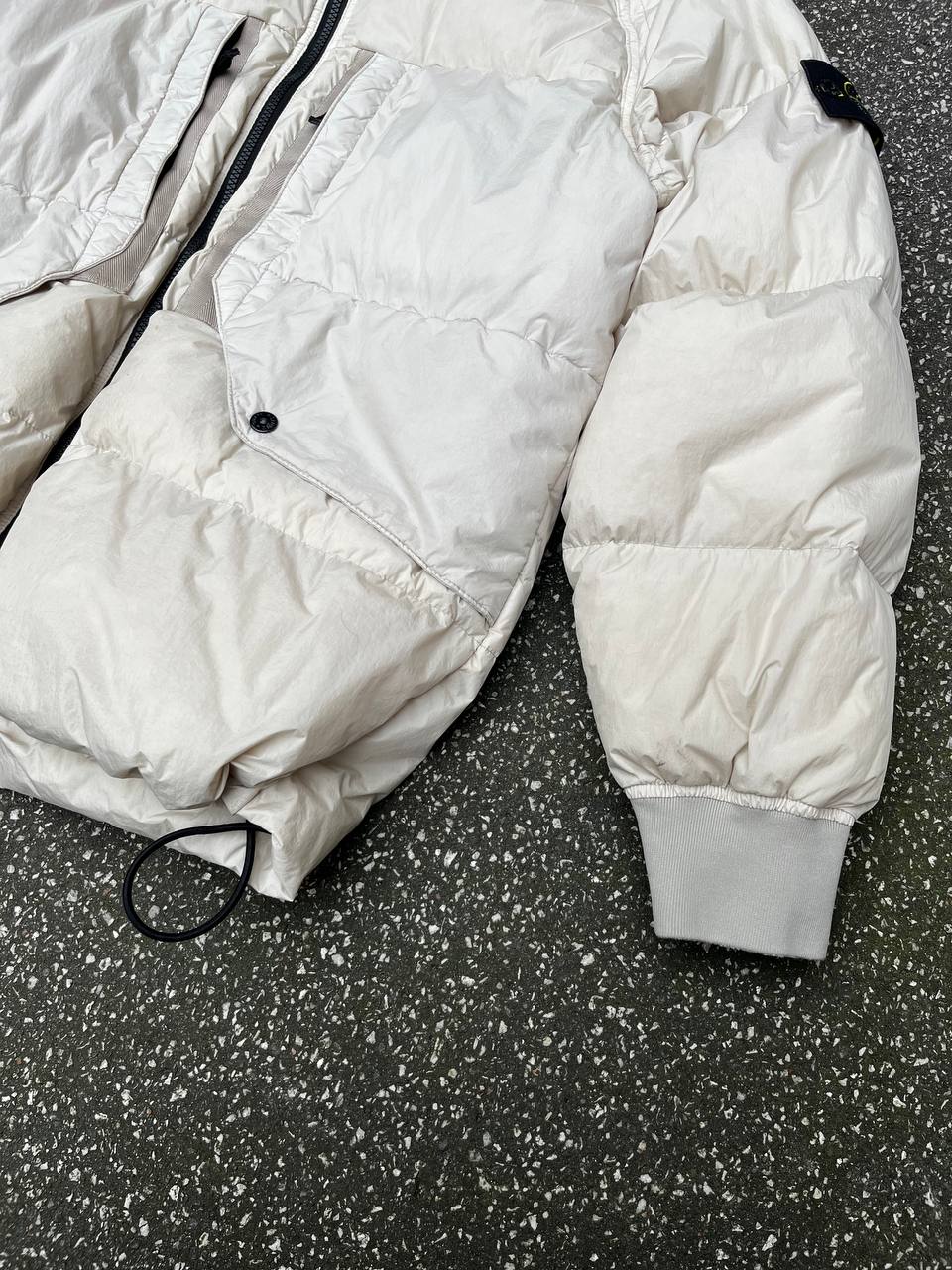 Vinterjakke dynejakke Stone Island i hvid GARMENT DYED CRINKLE
REPS R-NY DOWN i L large
