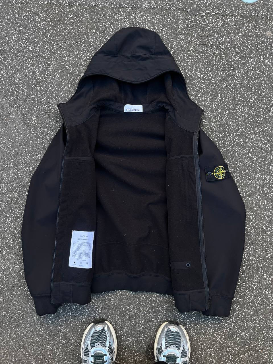 Stone Island Soft Shell R Sort med Fleece insulation Medium Brugt