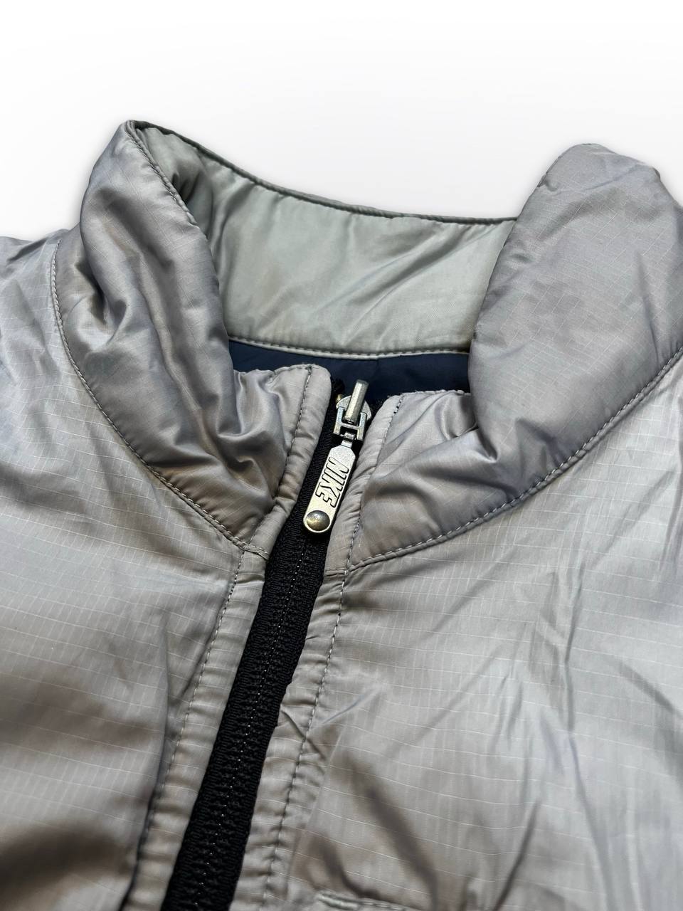 Brugt Vintage Nike Vinter jacket reversible jacket i M Medium silver og navy
