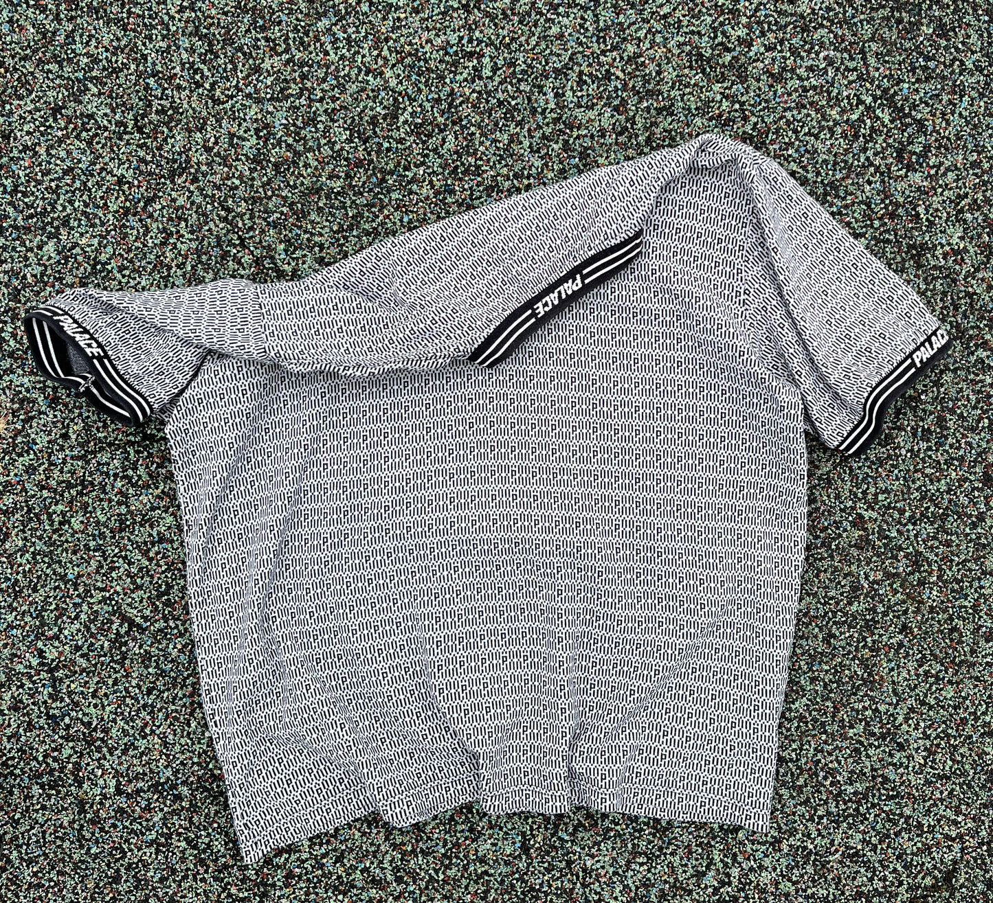 Palace t-shirt Large - supersaelger