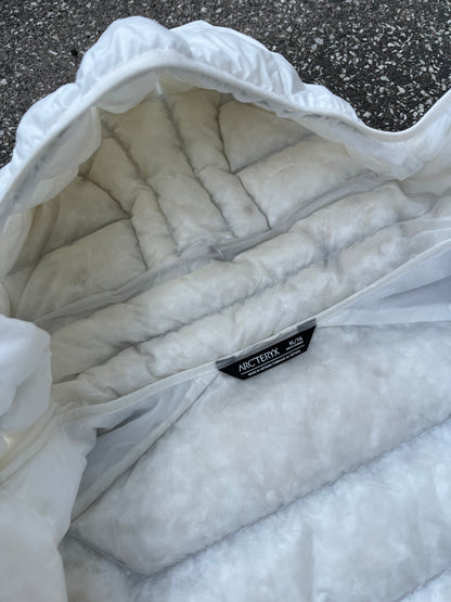 Arc’teryx Cerium Hoody M – White – Str. XL