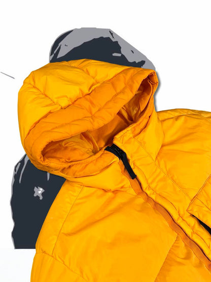 Brugt Used Stone Island Dunjakke Garment Dyed Crinkle Reps Ny Down i Orange farve i L large i god stand