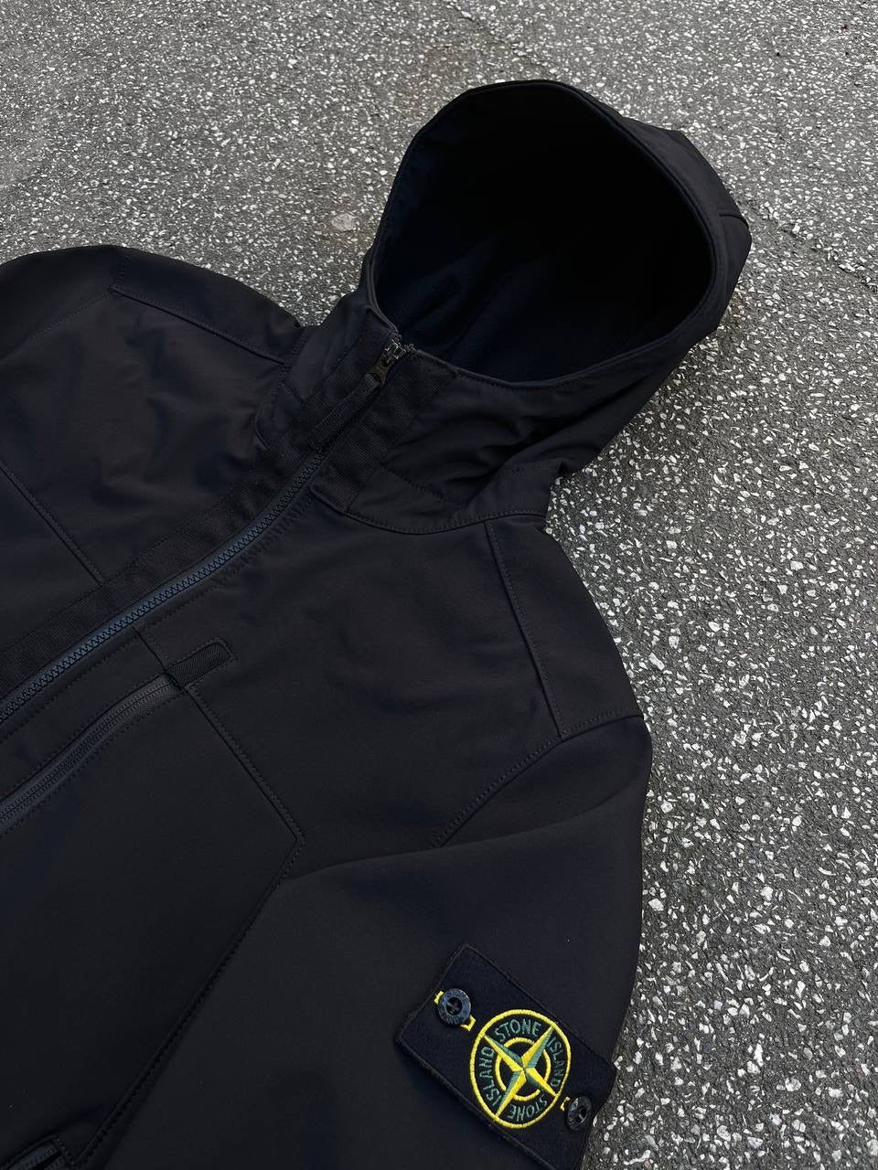 Stone Island Soft Shell R Sort med Fleece insulation Medium Brugt