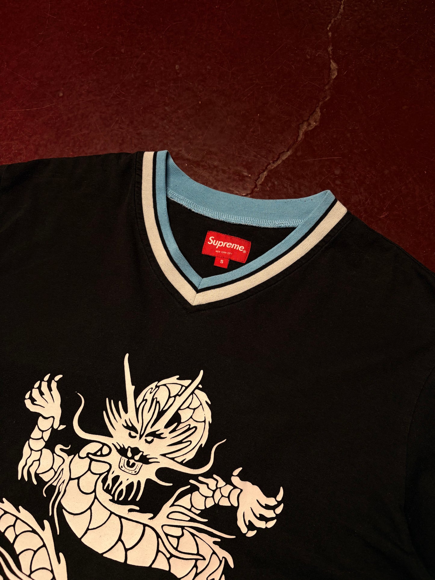 Supreme “Knowledge God” V-Neck Tee S Small