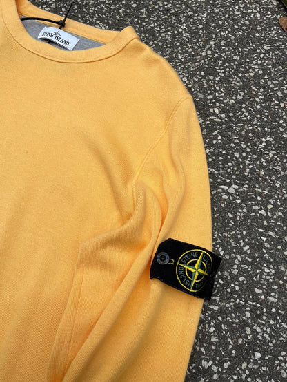 “Brugt uld Sweater fra Stone Island i gul farve XL Herre Mænd”
