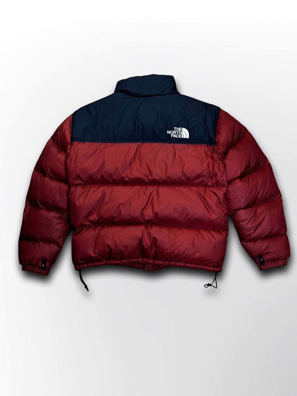 “Brugt Varm Dunjakke The North Face Nuptse 700 med Hætte Vinterjakke i L Large mænd i sort og bordeaux”