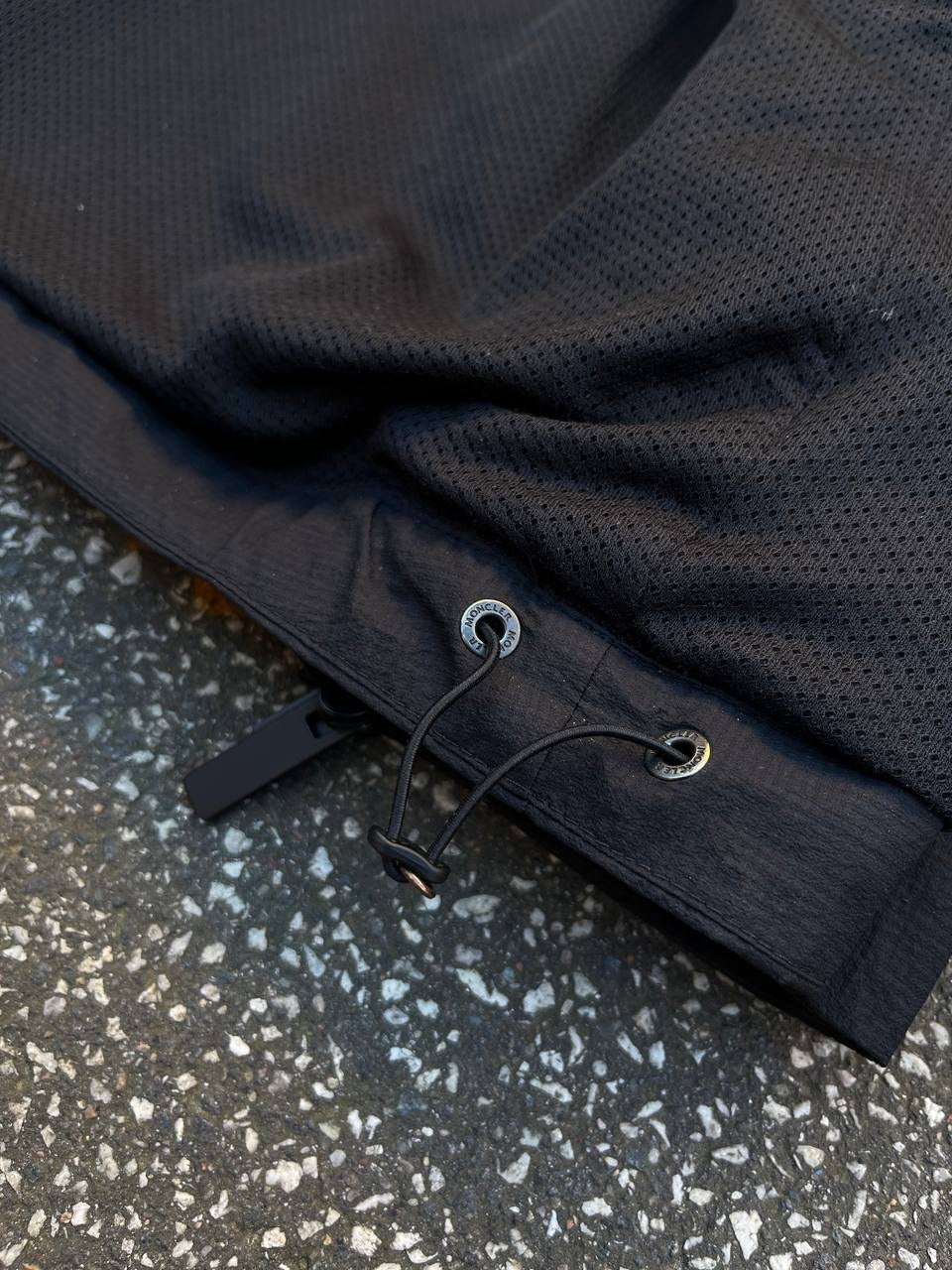 Moncler Itier Jakke i Sort Medium 3 Herre