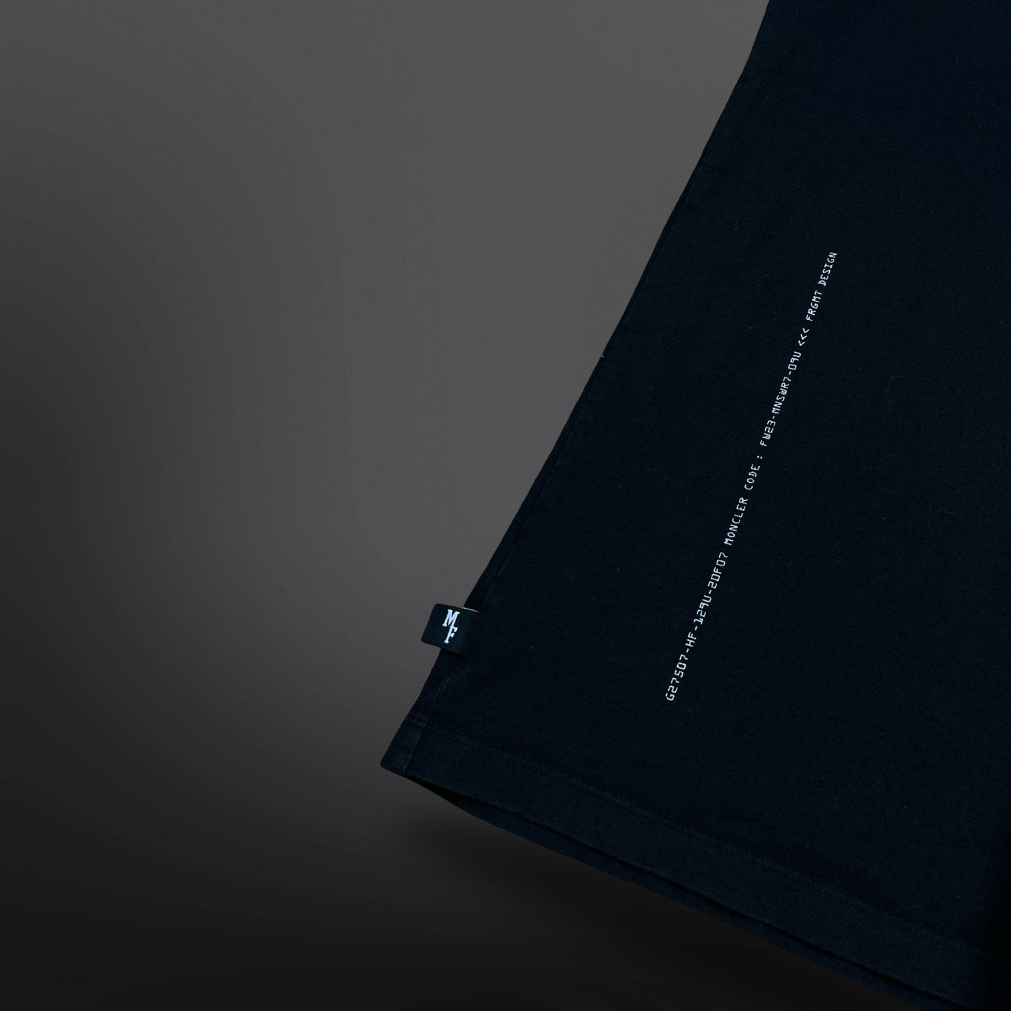 Moncler 7 × FRGMT T-Shirt – Sort – Str. XL