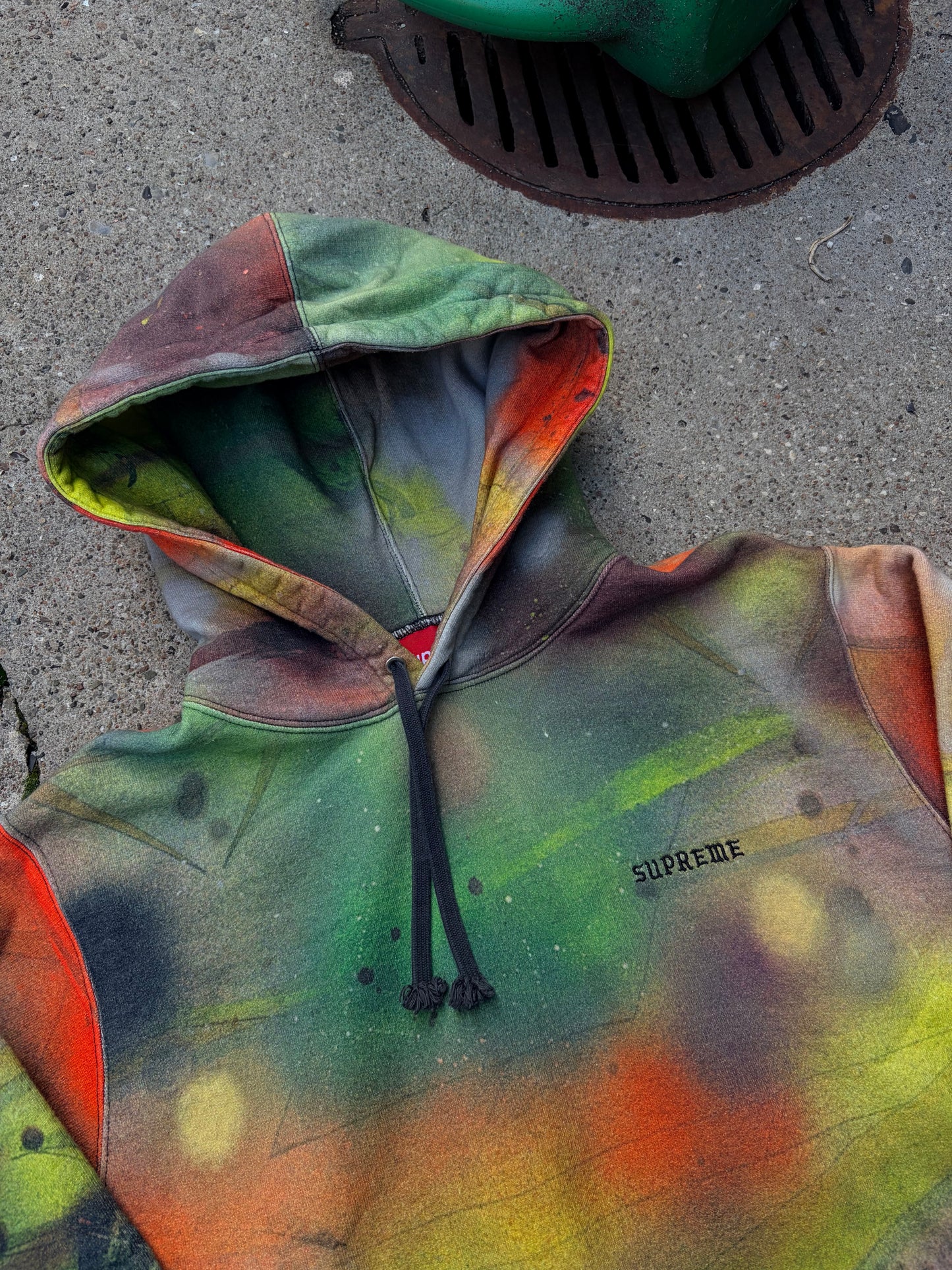 Supreme Distressed Spray Hoodie (SS20) – Medium