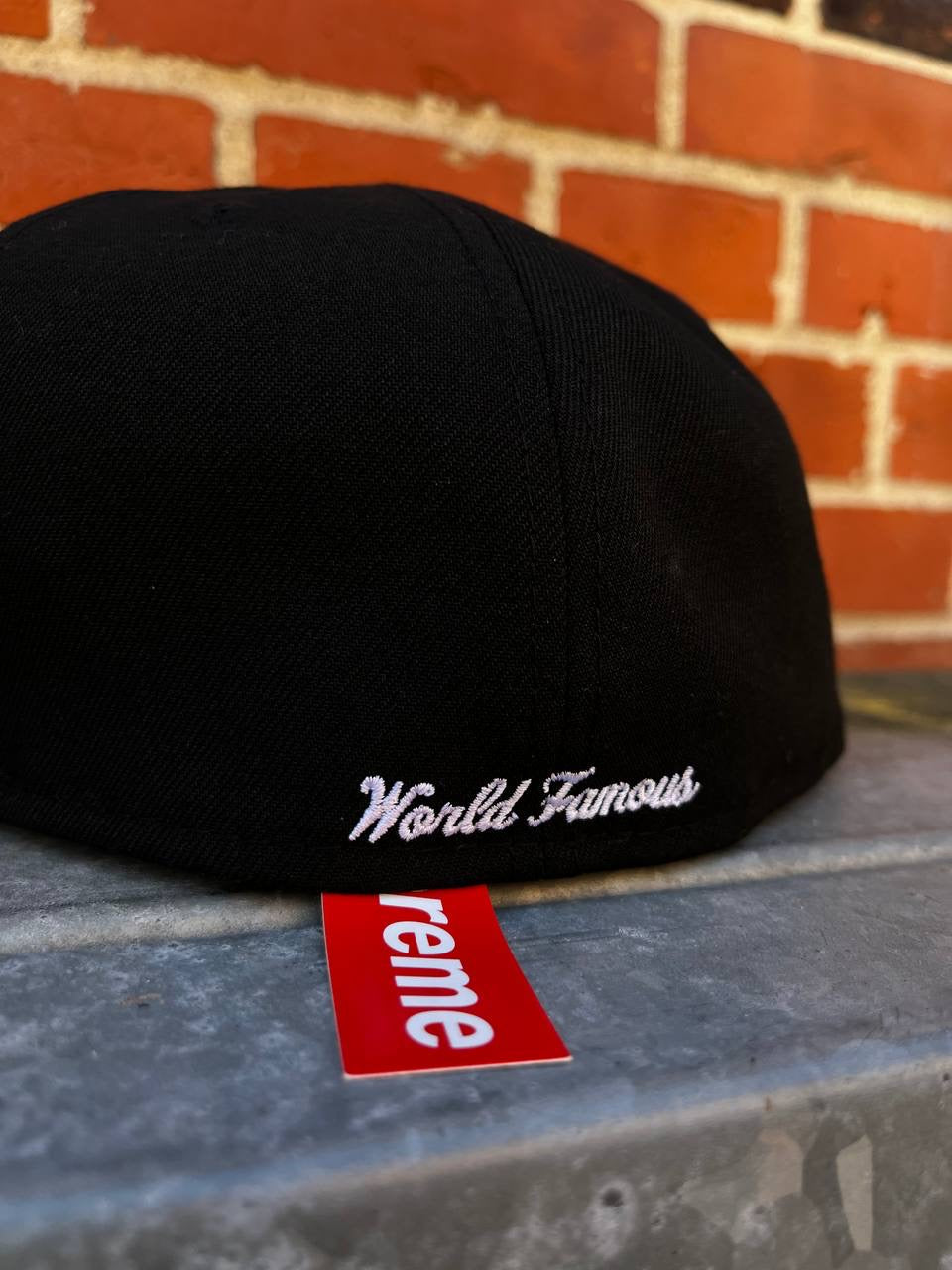 Supreme Cap New Era Sort Størrelse 58,7 cm Brand New