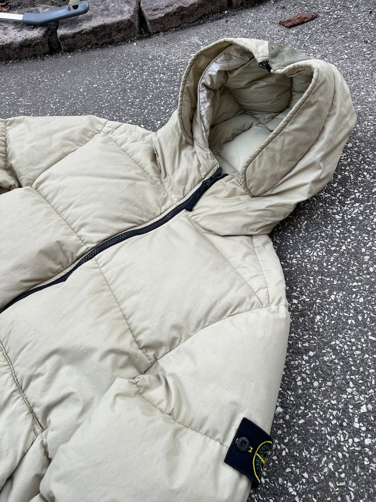Stone Island Naslan Light Watro Down-TC Beige Str. S