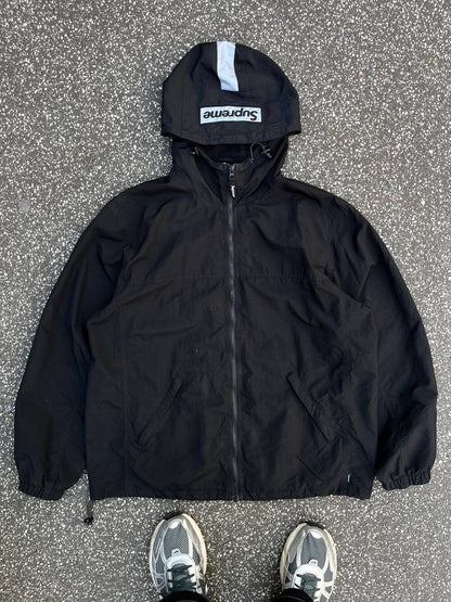 Supreme Sommer Jakke  Sort Black Reflective Logo L Large Brugt Used
