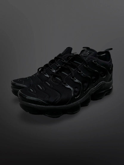Nike Air Max VAPOMAX PLUS “TRIPLE BLACK” 42,5 US 9 Brugt Used