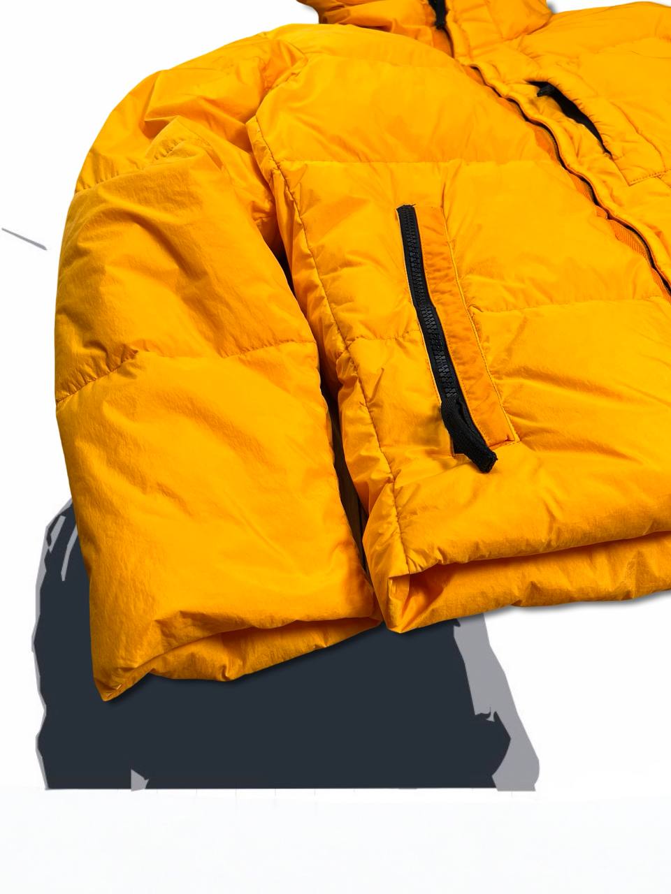 Brugt Used Stone Island Dunjakke Garment Dyed Crinkle Reps Ny Down i Orange farve i L large i god stand