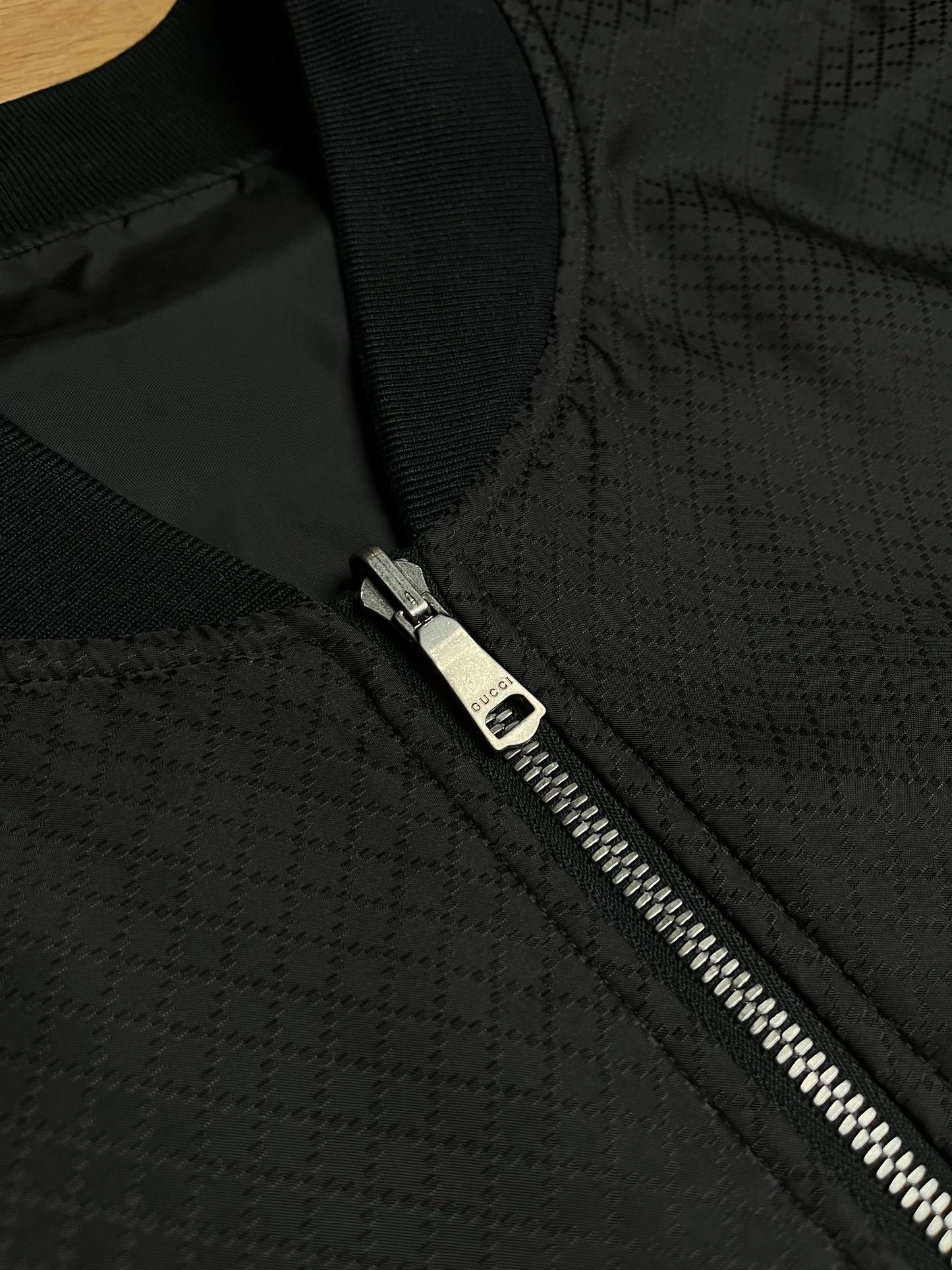 Gucci Reversible Bomber Jacket – Sort – Str. 52 Medium herre