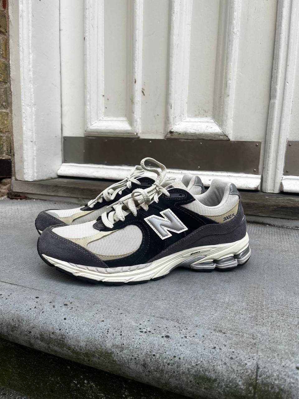 New Balance 2002R suede sneakers i super stand som nye størrelse 43 10 US refleksive logo