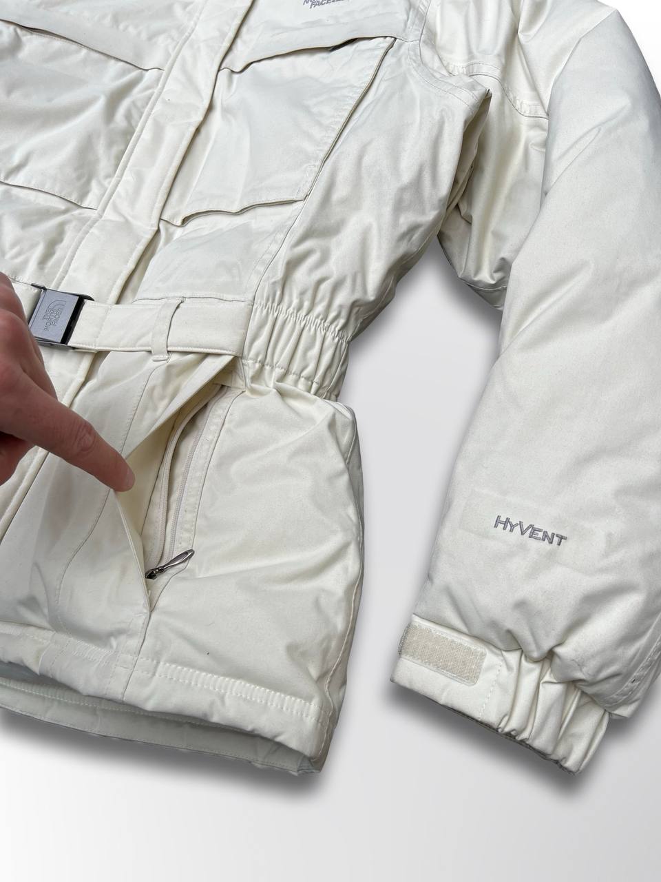 Brugt Used Vintage Vinterjakke Skijakke Hvid The North Face puffer dynjakke med Bælte og hætte kvinde dame model L large