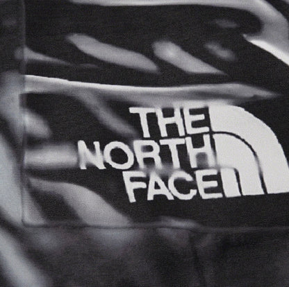 Supreme x The North Face Trompe L’Oeil Printed Taped Seam Shell Jacket
Size XL