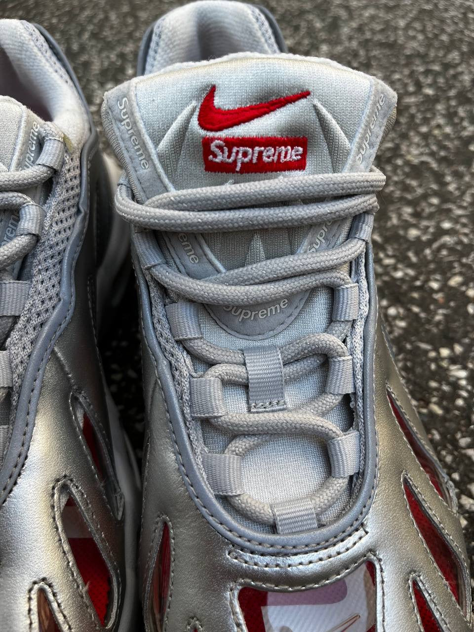 Supreme X Nike Air Max 96 Silver Brand New 42,5