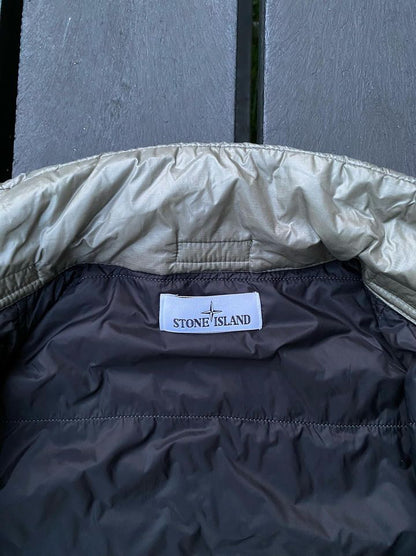 Stone Island jakke i beige /silver nylon metal Pertex Quantum jacket i L large