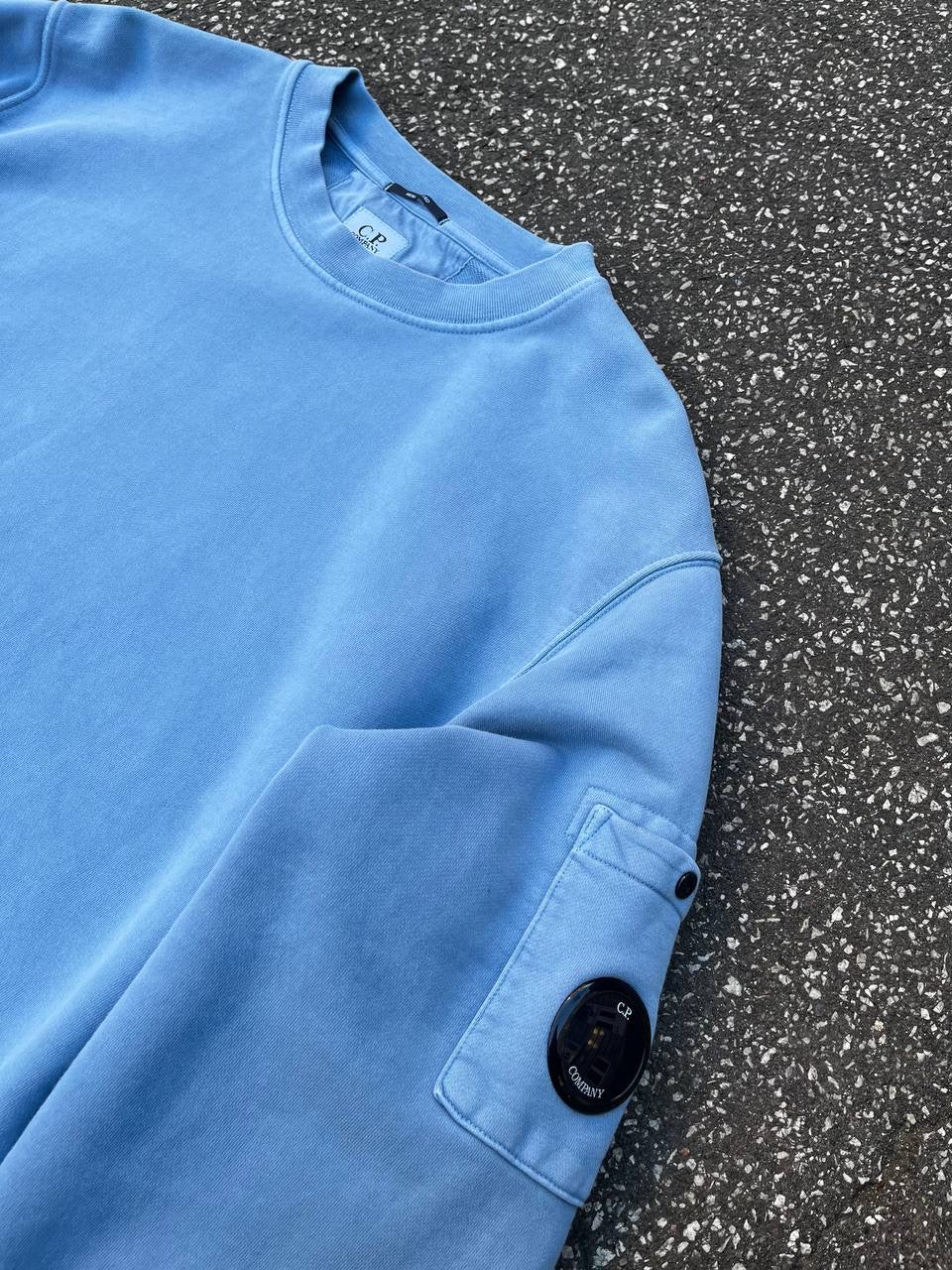 C.P.Company Sweatshirt Resist Dyed i Himmelblå XL