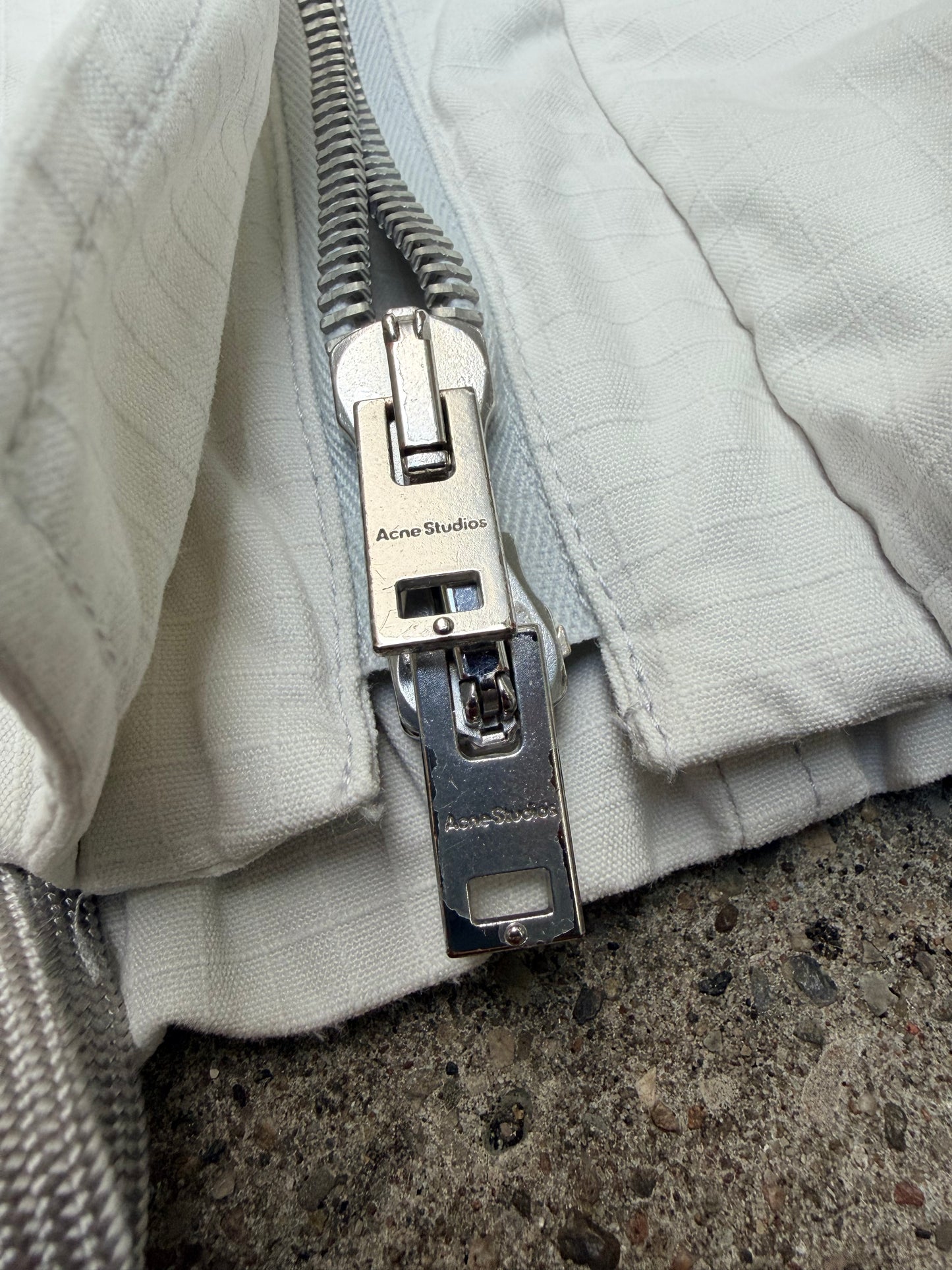 Acne Studios Funnel Neck Ripstop Jacket – Fog Grey – Size 46 (Large)
