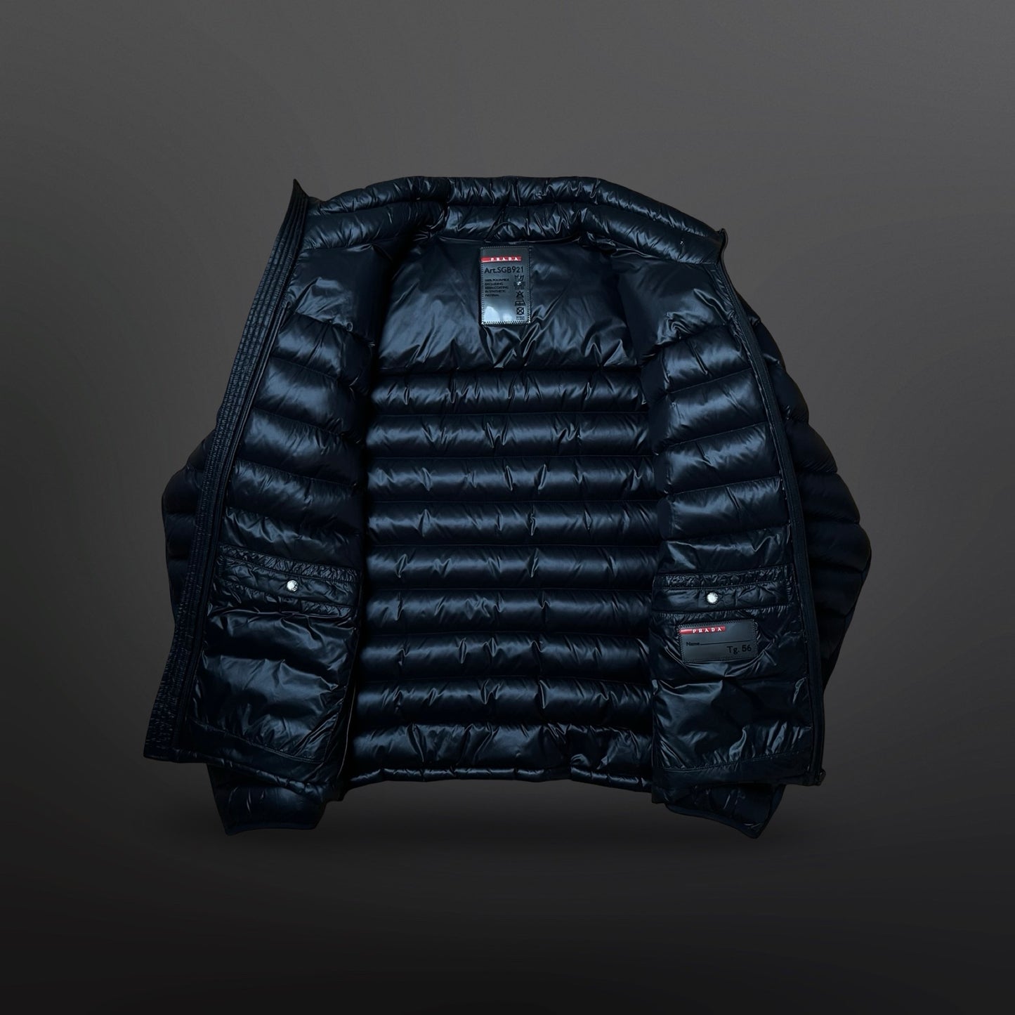 Prada Dunjakke – Sort Størrelse Large (IT Tg. 56)