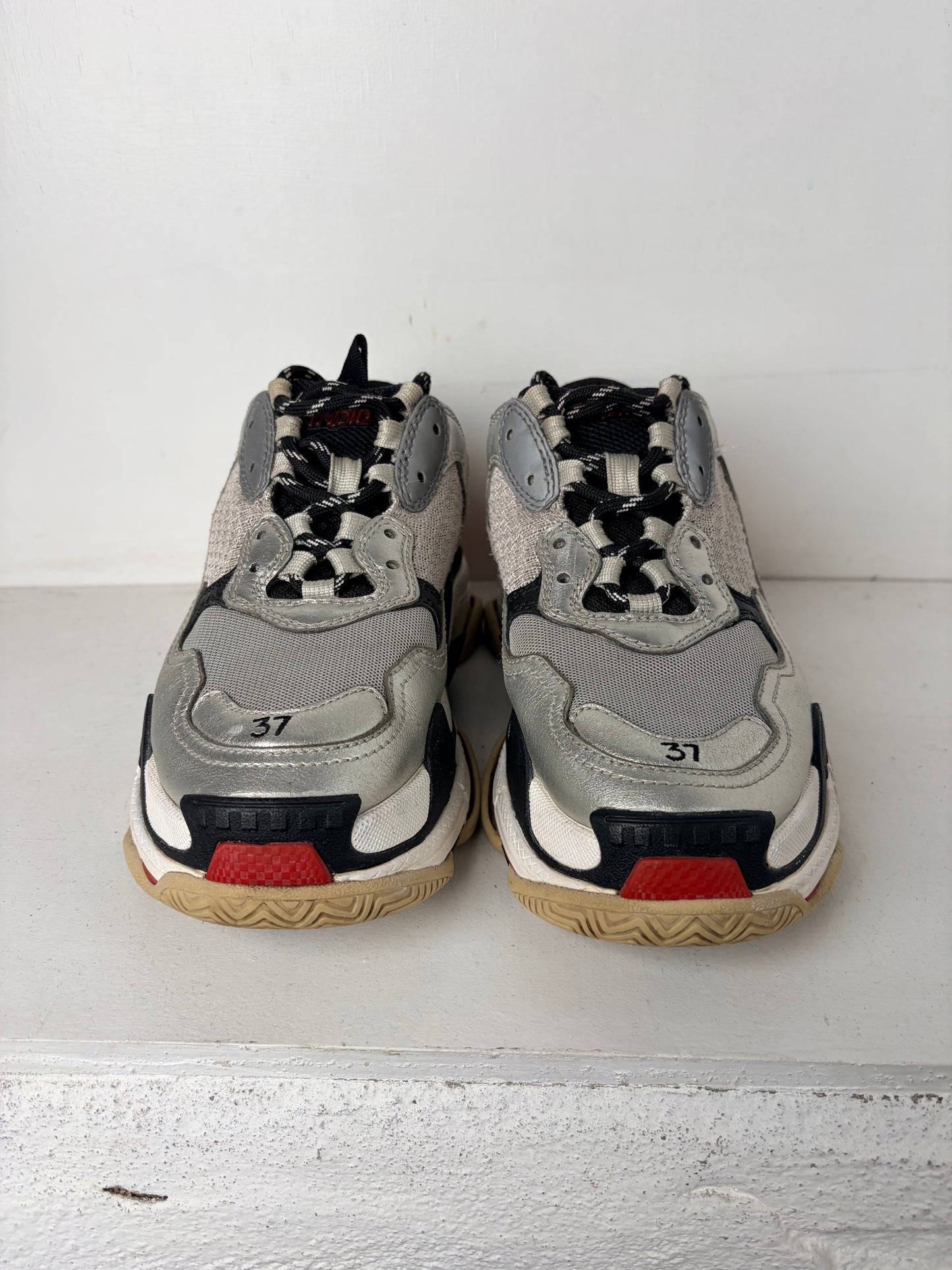 Balenciaga Triple S ‘Silver Red’ – Size 37