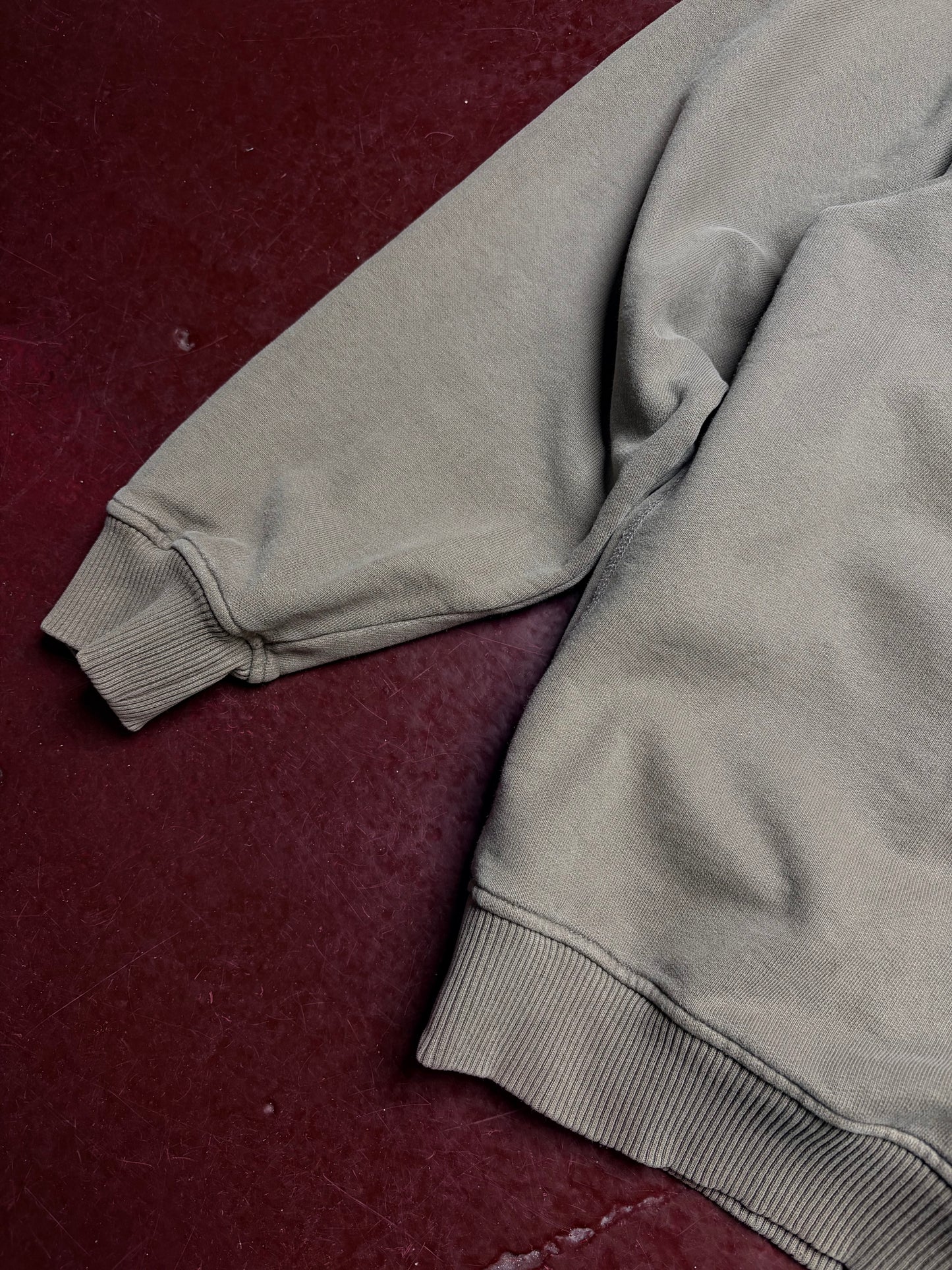 Acne Studios Logo Crewneck Sweatshirt – Taupe / Dusty Brown Large