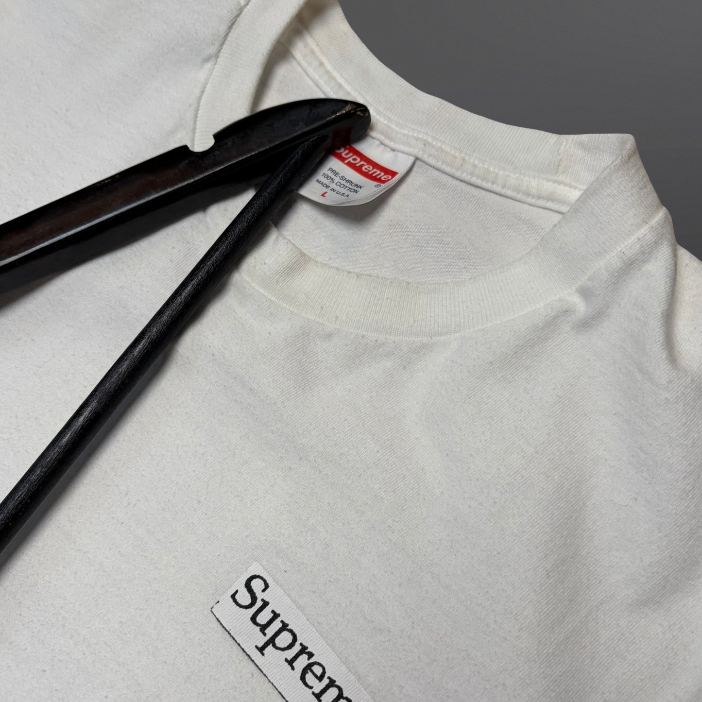 Supreme Blowfish Tee – White (Large)