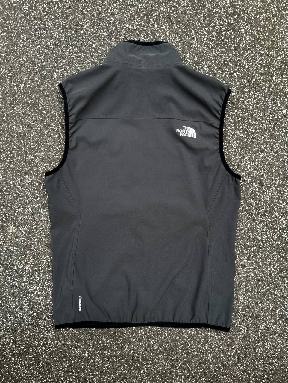 Brugt Used Windwall vest fra The north face i grå i størrelse L large