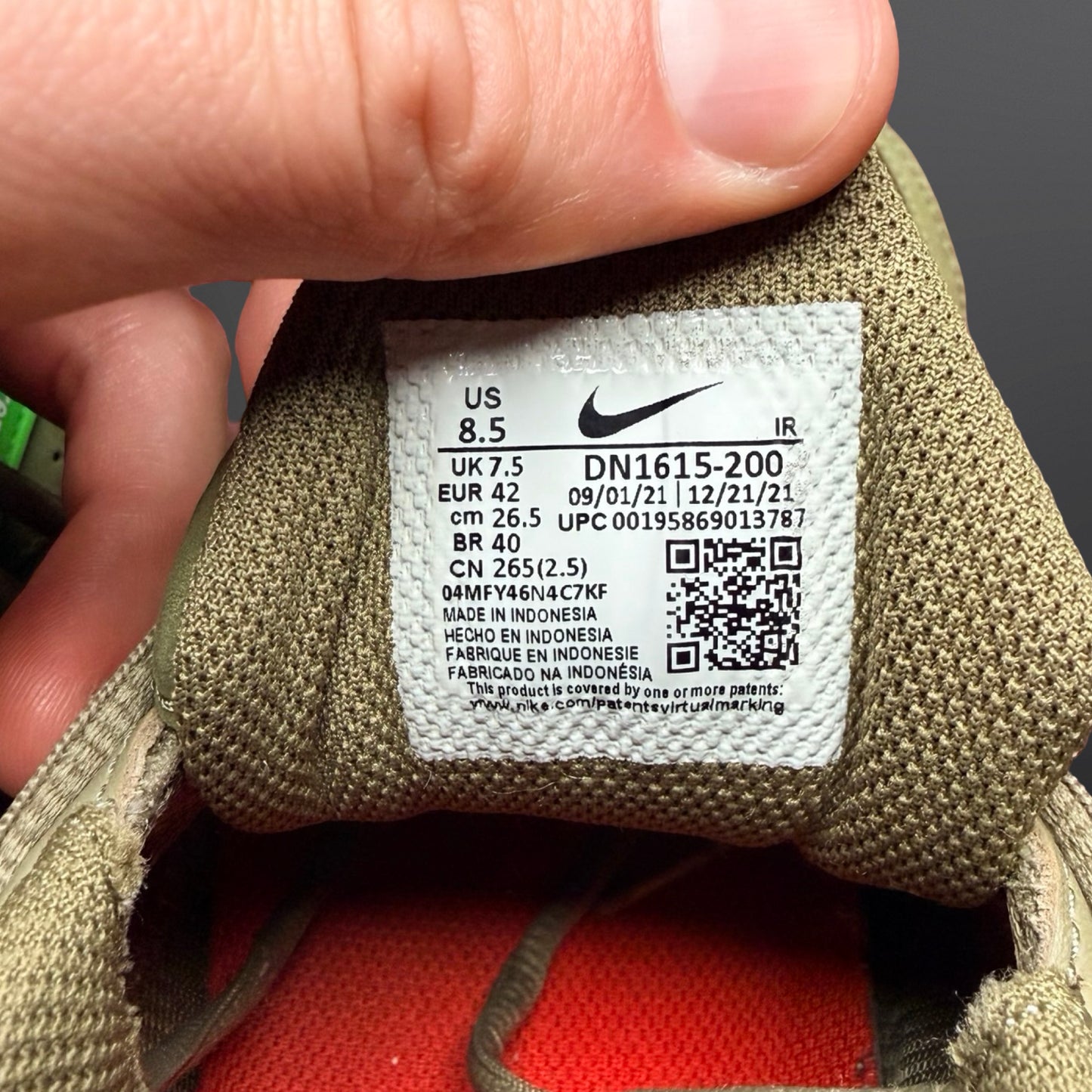 Supreme x Nike Shox Ride 2 SP “Neutral Olive” – Size 42
