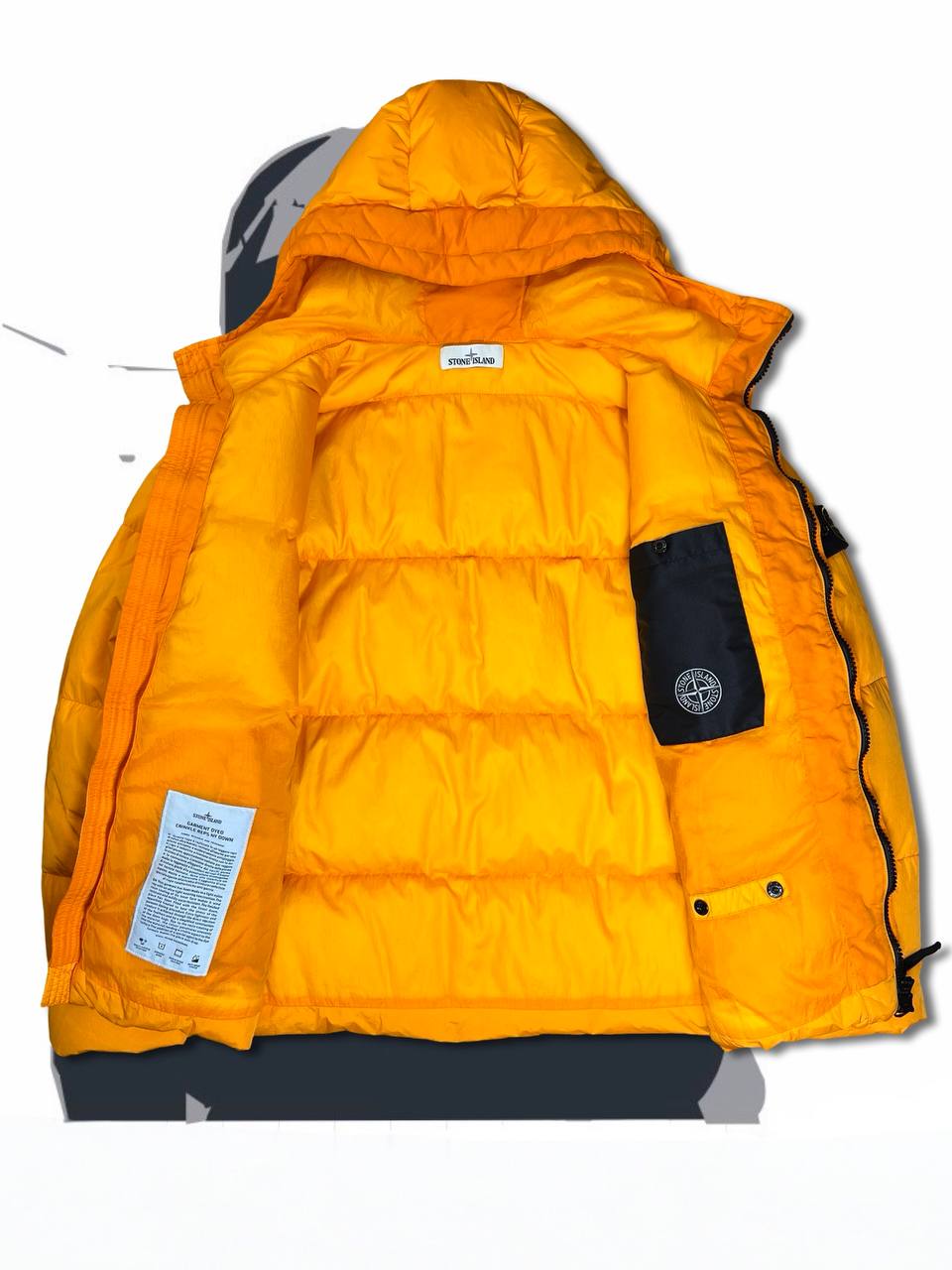 Brugt Used Stone Island Dunjakke Garment Dyed Crinkle Reps Ny Down i Orange farve i L large i god stand