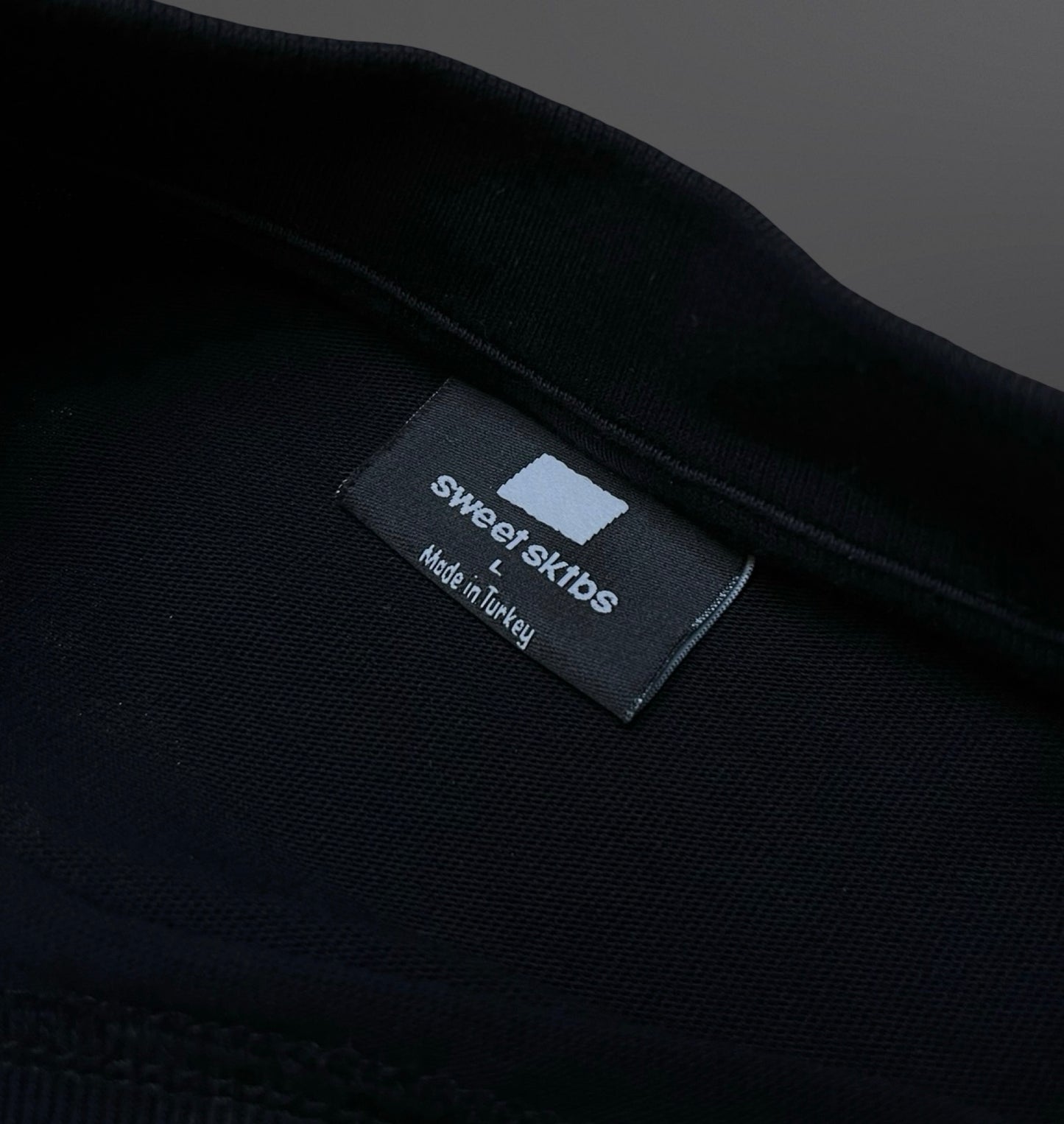 Sweet SKTBS “Global Destruction” Longsleeve Sort L Large