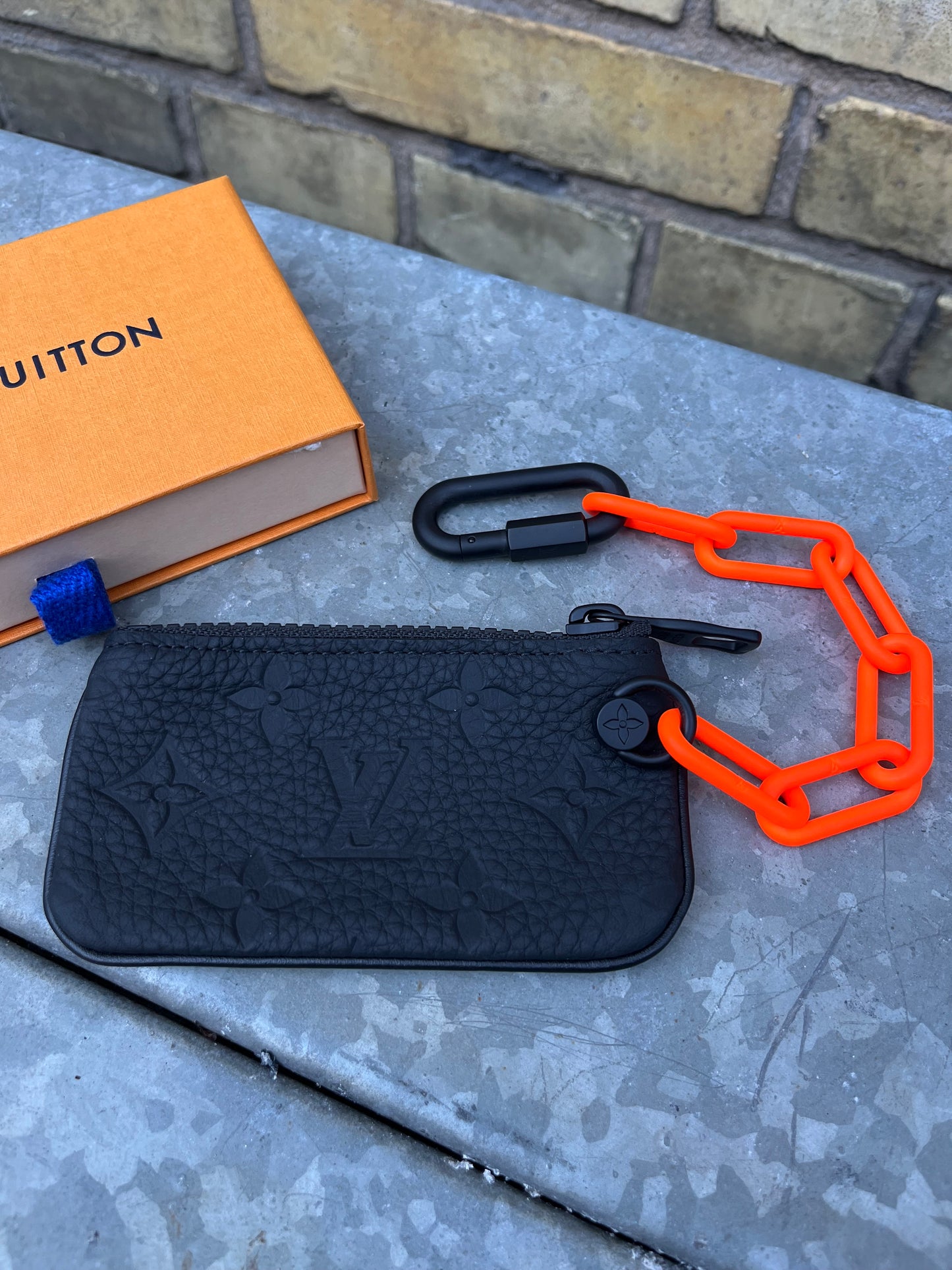 Louis Vuitton Monogram Eclipse Key Pouch / Mini Wallet Sort, Made in France