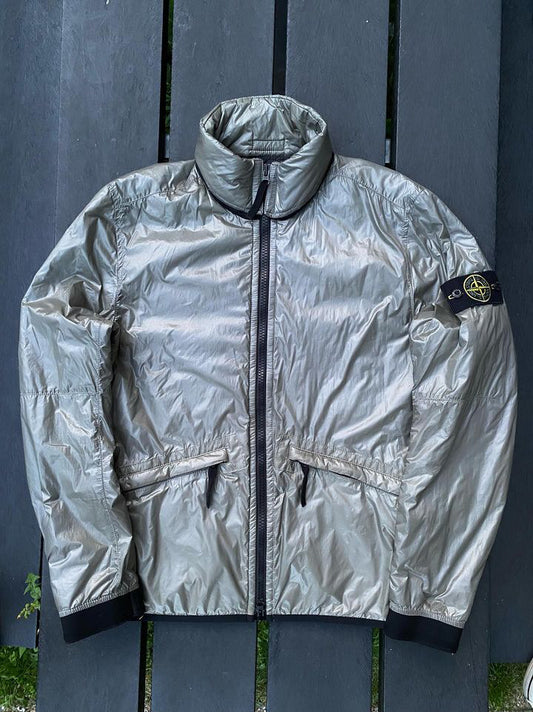 Stone Island jakke i beige /silver nylon metal Pertex Quantum jacket i L large