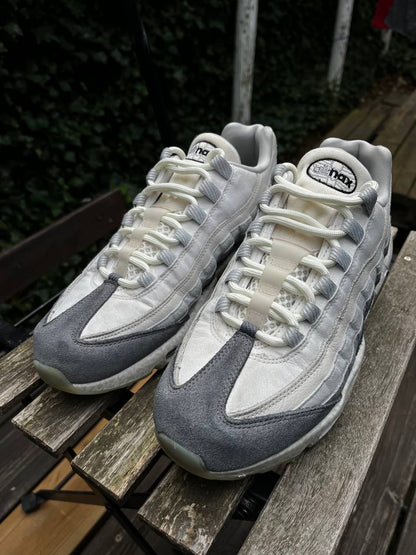 Nike Air Max 95 Light Bone Selvlysende Sneakers 44 (28cm)