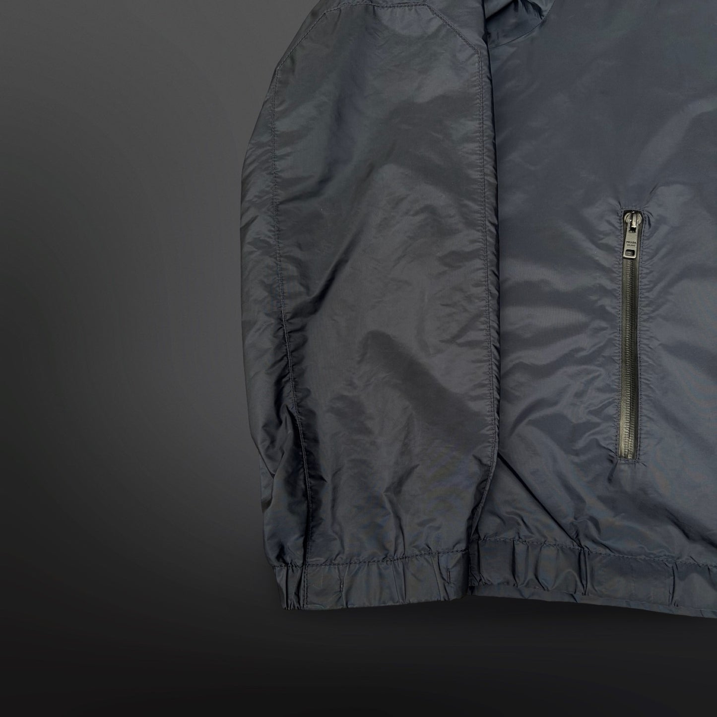Prada Re-Nylon Hooded Jacket – 3XL (Fitter som XL)