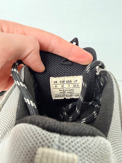 Balenciaga Triple S ‘Silver Red’ – Size 37