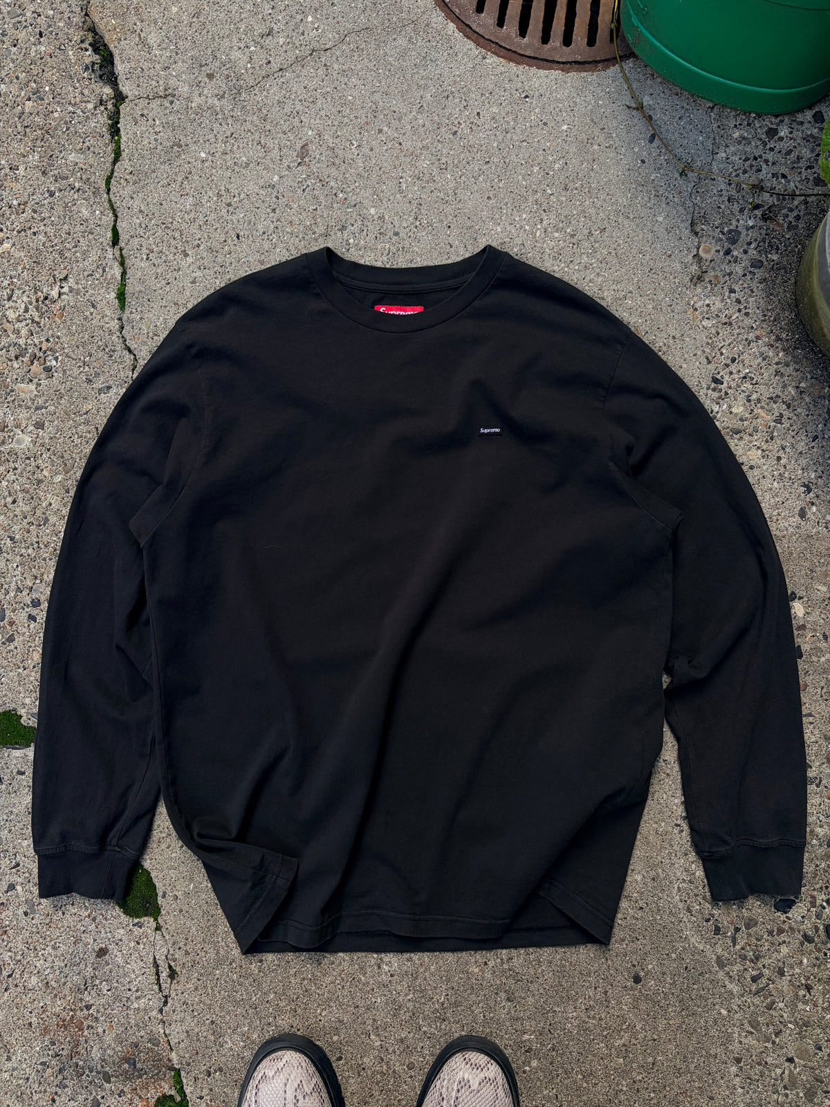 Supreme Small Box L/S Tee – Black – Large