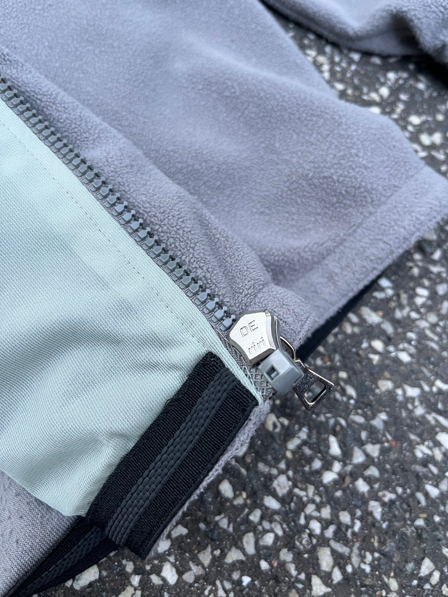 Prada Luna Rossa Fleece Jacket Grå, Str. XL Faktisk L