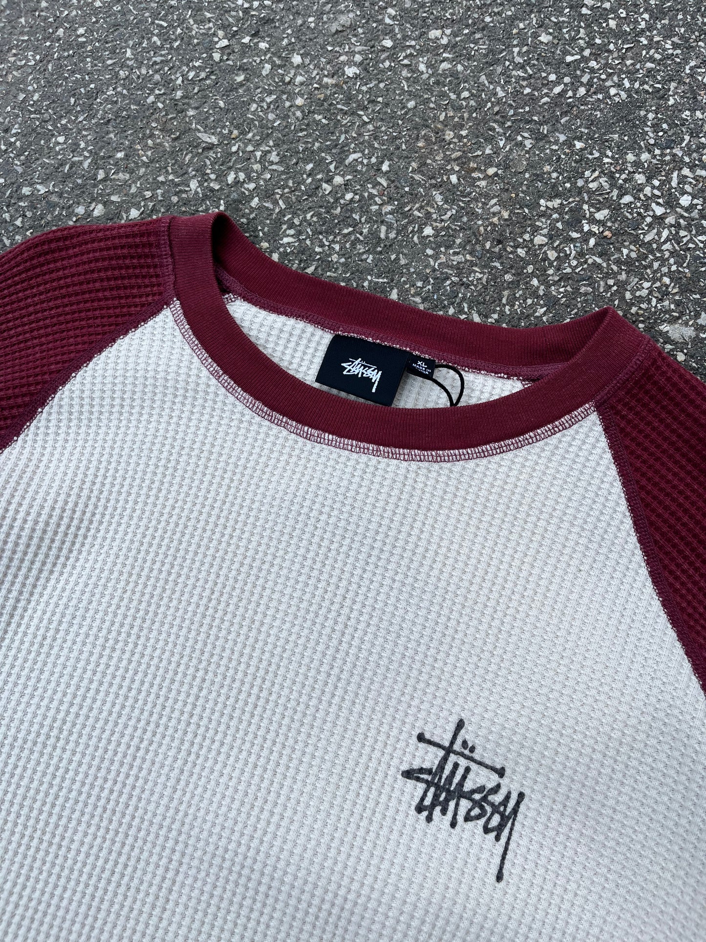 Stussy Sweatshirt Basic Thermal 2 Tone – Off White Burgundy – Str. XL – Helt Ny med Tags