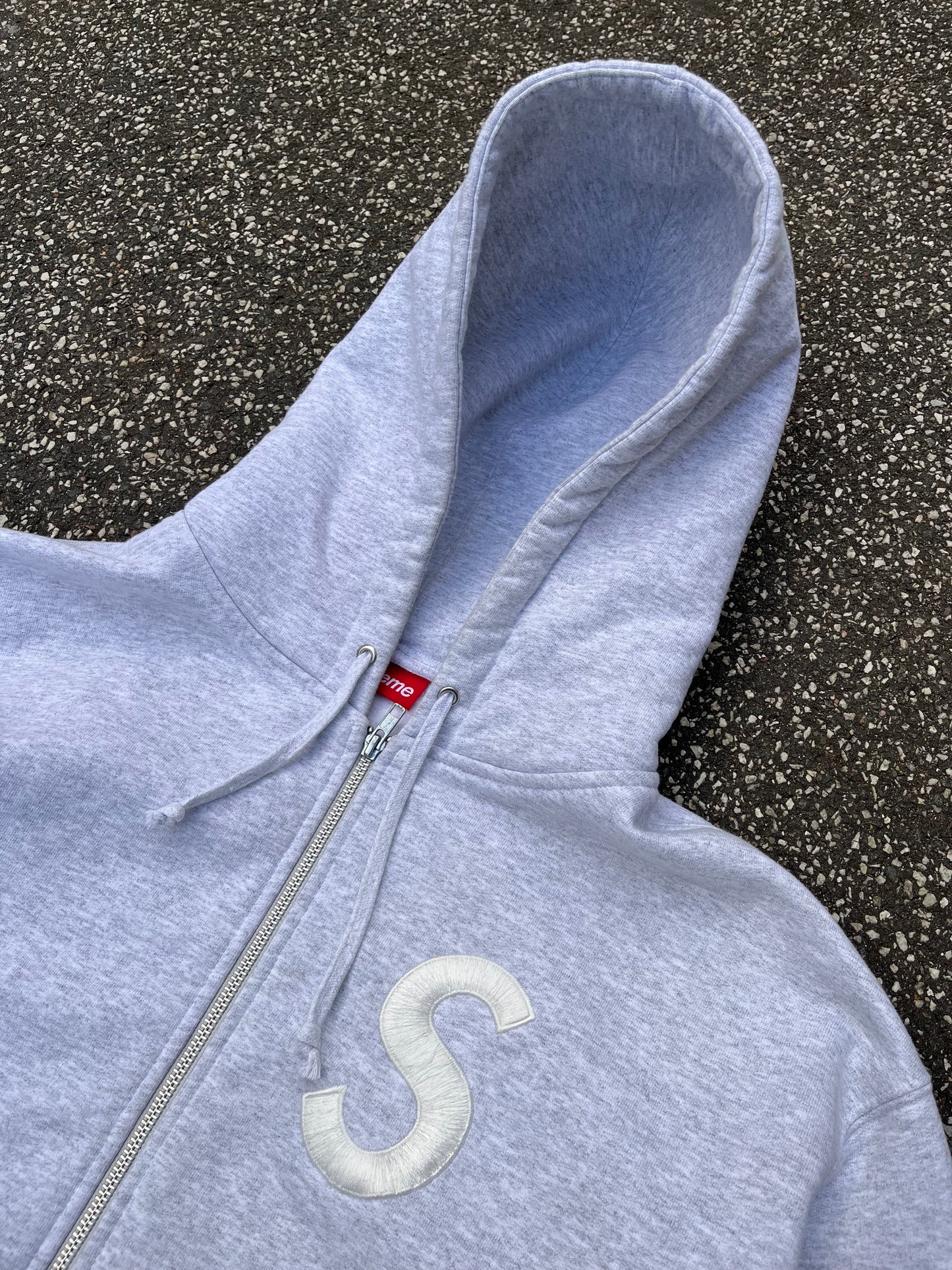 Supreme S Logo Zip Hoodie – Grey – Large