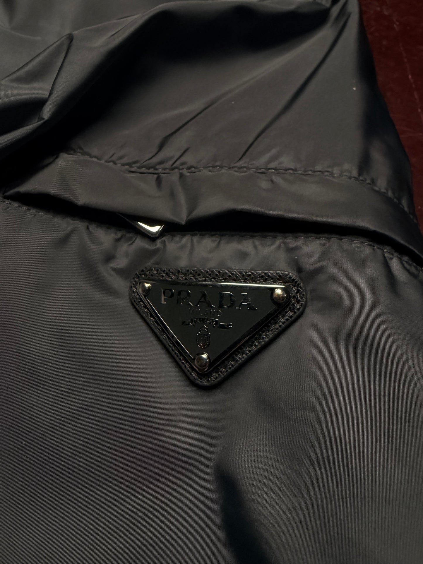 Prada Nylon Hooded Jacket Str. M med Triangle Logo